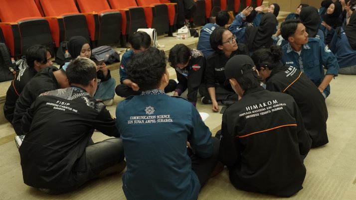 HIMAKOM Untag Surabaya Dorong Kolaborasi Lintas Kampus lewat Aksara Nexus 2026
